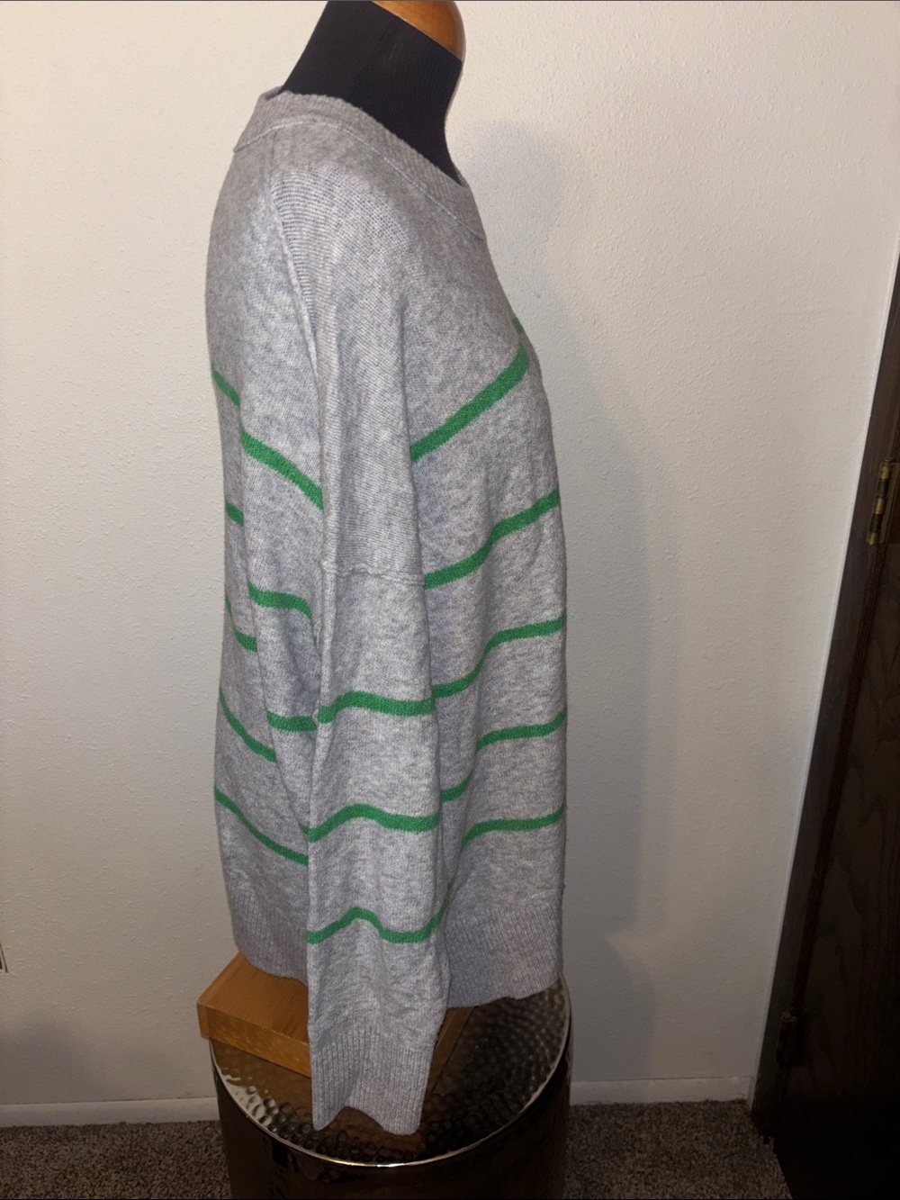 Aerie Crewneck Oversized Soft Grey Sweater with Green Stripes Size Large - Picture 4 of 9